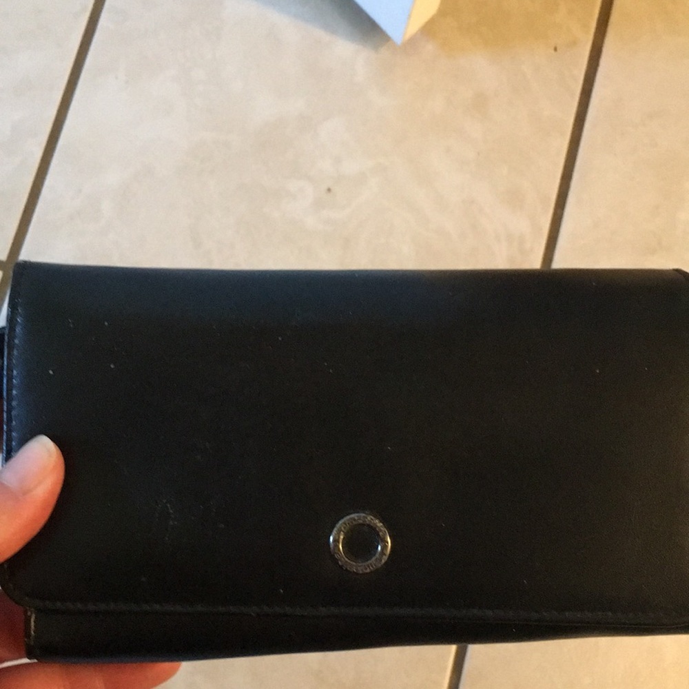 Like new Samsonsite black leather wallet​